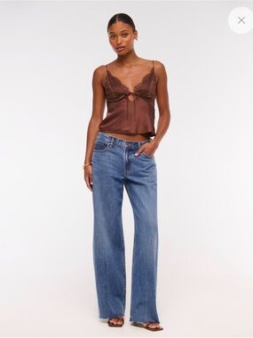 Abercrombie Curve Love Ultra Loose Low Rise Jeans Size 27 NWOT